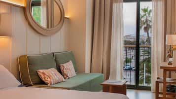 1 bedroom, minibar, in-room safe, desk