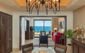 TV - BEAUTIFUL GRAND SOLMAR LAND'S END RESORT-1 BDRM: 2bath-sleeps4: Avail Mar30-Apr6 (Cabo San Lucas)