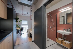 Standard-Apartment | 1 Schlafzimmer, Allergikerbettwaren, Schreibtisch