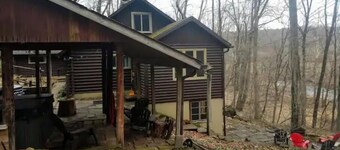 6-bedroom cabin just 2 miles from Mohican River