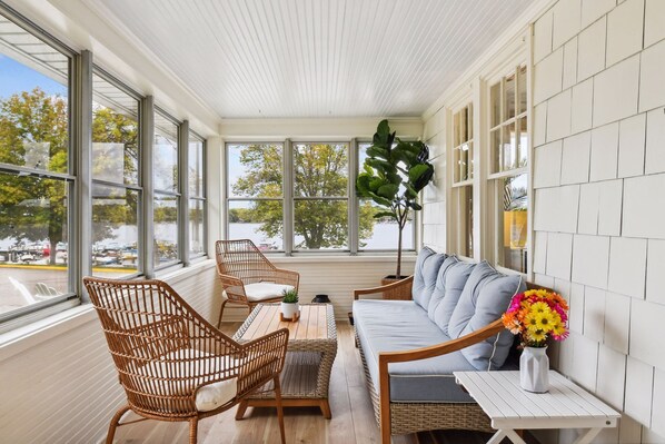 Interior - Downtown Excelsior Dream Home! (Excelsior)