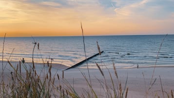Tæt på stranden