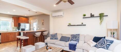 Smart TV, books, offices