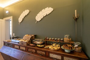 Dagelijks ontbijtbuffet inbegrepen