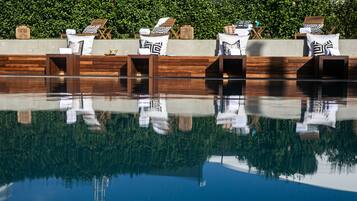 15 piscines a l'aire lliure i gandules