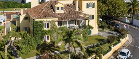 Fachada del alojamiento