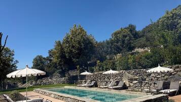 Piscina a l'aire lliure