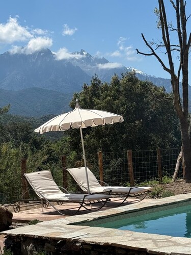 Joli Chalet Proche des Plages de Balagne, Rivières de Lasco et du Gr20