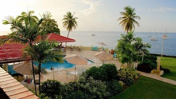 Utomhuspool