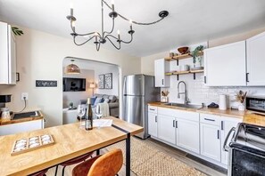 Apartment - Newly Renovated - Must Stay at in Algoma (Algoma)