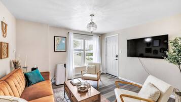 2 bedrooms