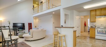 Bright Greenbackville Vacation Home w/ Game Room