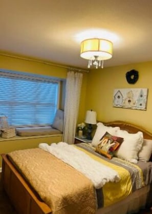 3 bedrooms, WiFi, bed sheets - Luxury 3 Bedroom Home (Huntsville)