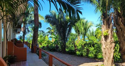 One bedroom tiny condo PB1 with huge pool! Extended stays get discounted rates!