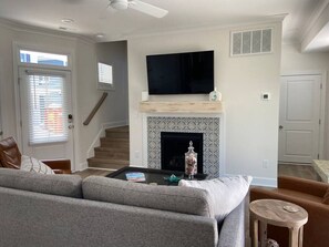 TV connectée, cheminée