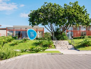 Basic Apartment | Exterior