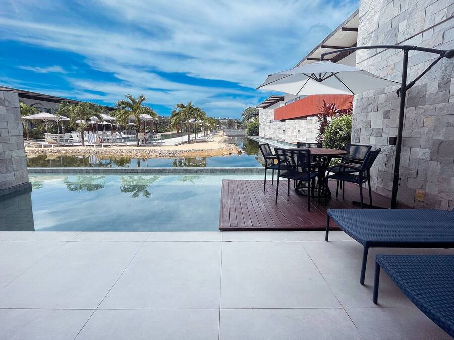 Basic Apartment | Pool | Outdoor pool, a heated pool