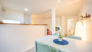 Unclassified image, 2 of 24, button - GuestReady - Delightful getaway in the city centre (Lisbon)