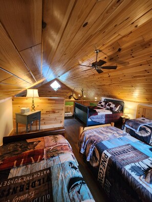 3 quartos, Wi-Fi de cortesia, roupa de cama