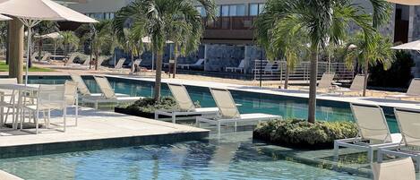 Basic Apartment | Pool | Outdoor pool