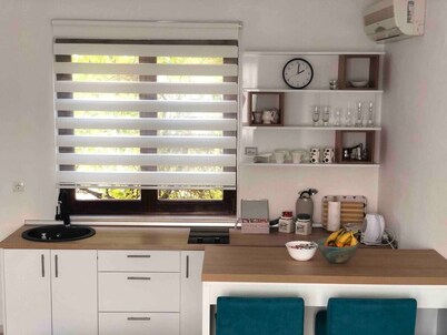 DELUXE STUDIO IN HEART OF MOSTAR !