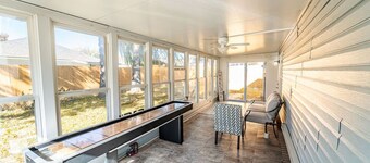 Renovated 3BR2BA home near bike trails and Brewery 