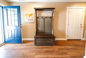 المنشأة من الداخل