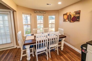 تناول الطعام