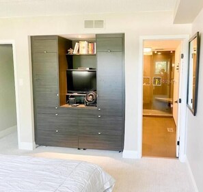 2 bedrooms, iron/ironing board, free WiFi, bed sheets - Ridge Retreat - Ground floor 2 bdrm - close to golf, hiking & Village at Blue (The Blue Mountains)