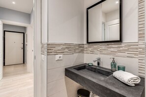 Luxury Apartment | Bathroom - AWESHOMEITALY - THE WONDER APARTMENT (Pisa)