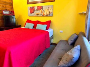 1 chambre, fer et planche à repasser, Wi-Fi, draps fournis