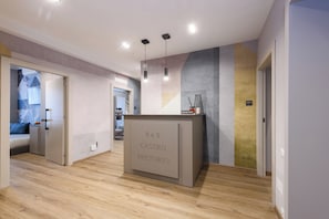 Reception - BB Castropretorio (Rome)