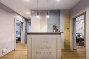 Reception - BB Castropretorio (Rome)