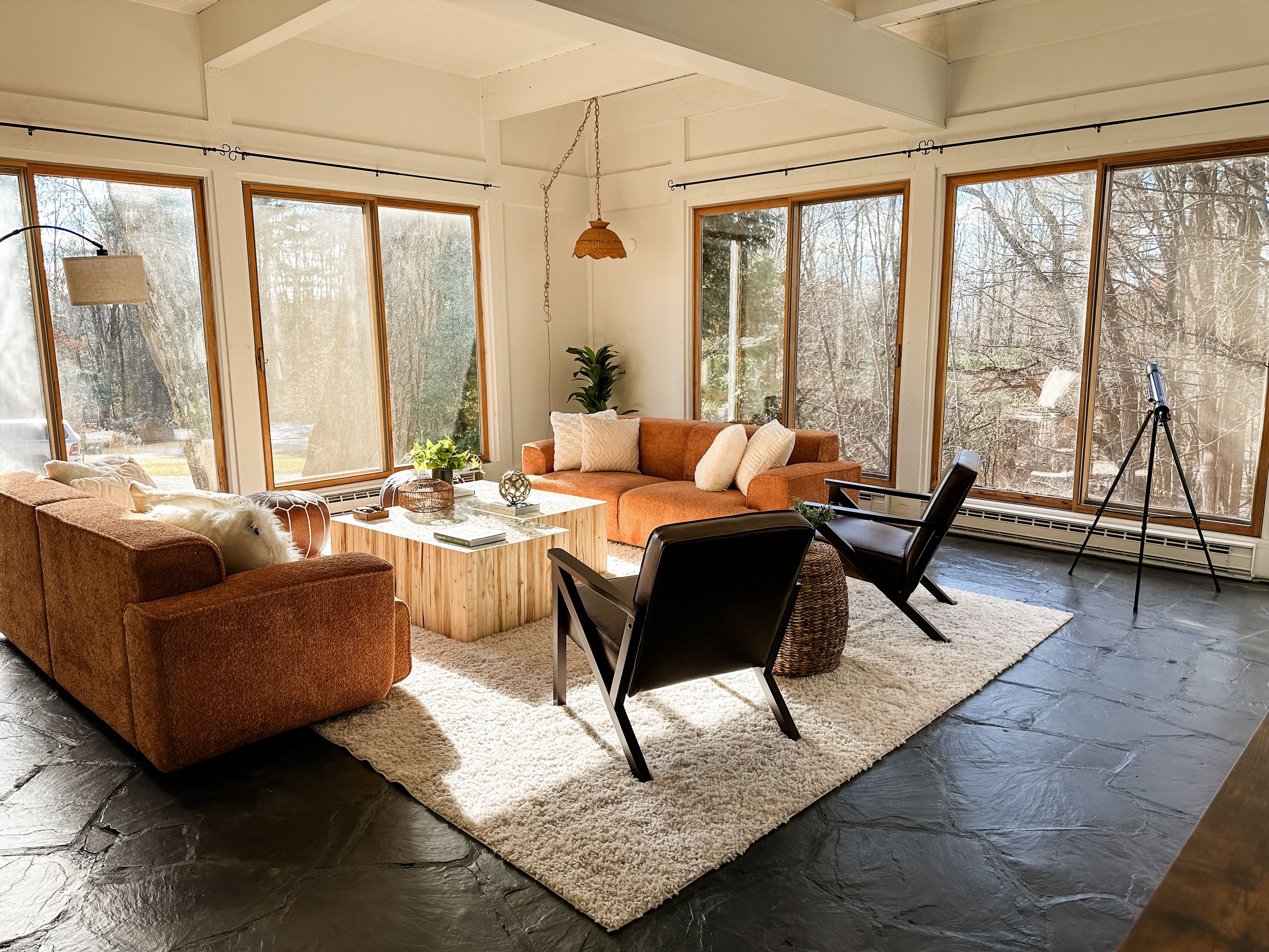 Jam House Killington/Pico:Renovated Luxury+Hot Tub+Sauna+Wine Bar+Pool+Game Room