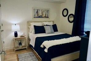 2 bedrooms, travel cot, WiFi