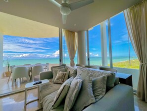 スマートテレビ