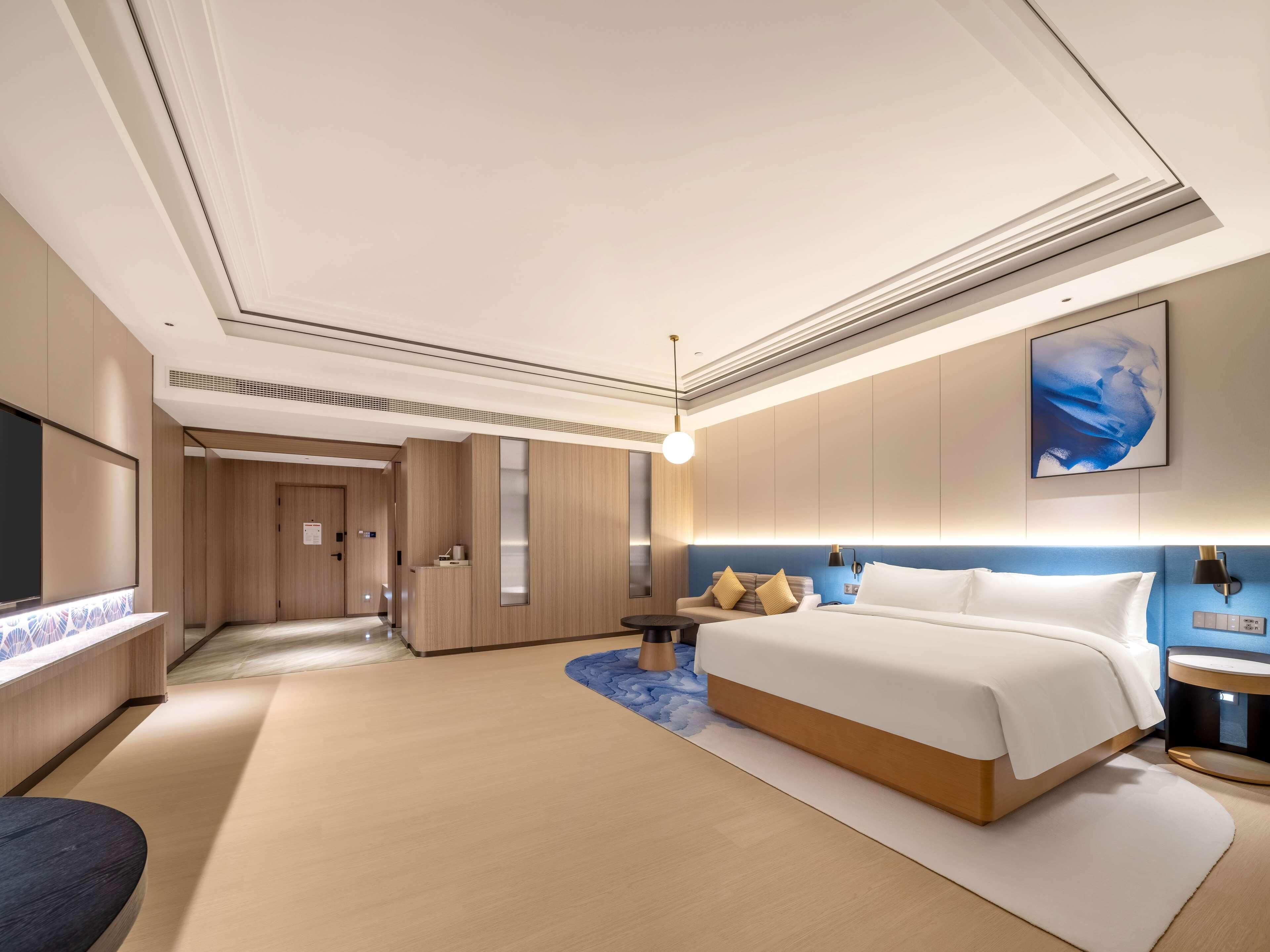 Seprai premium, selimut bulu angsa, dan tempat tidur Select Comfort