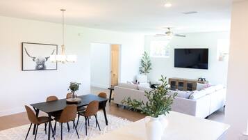 Dinning Area with barstools and highchair available