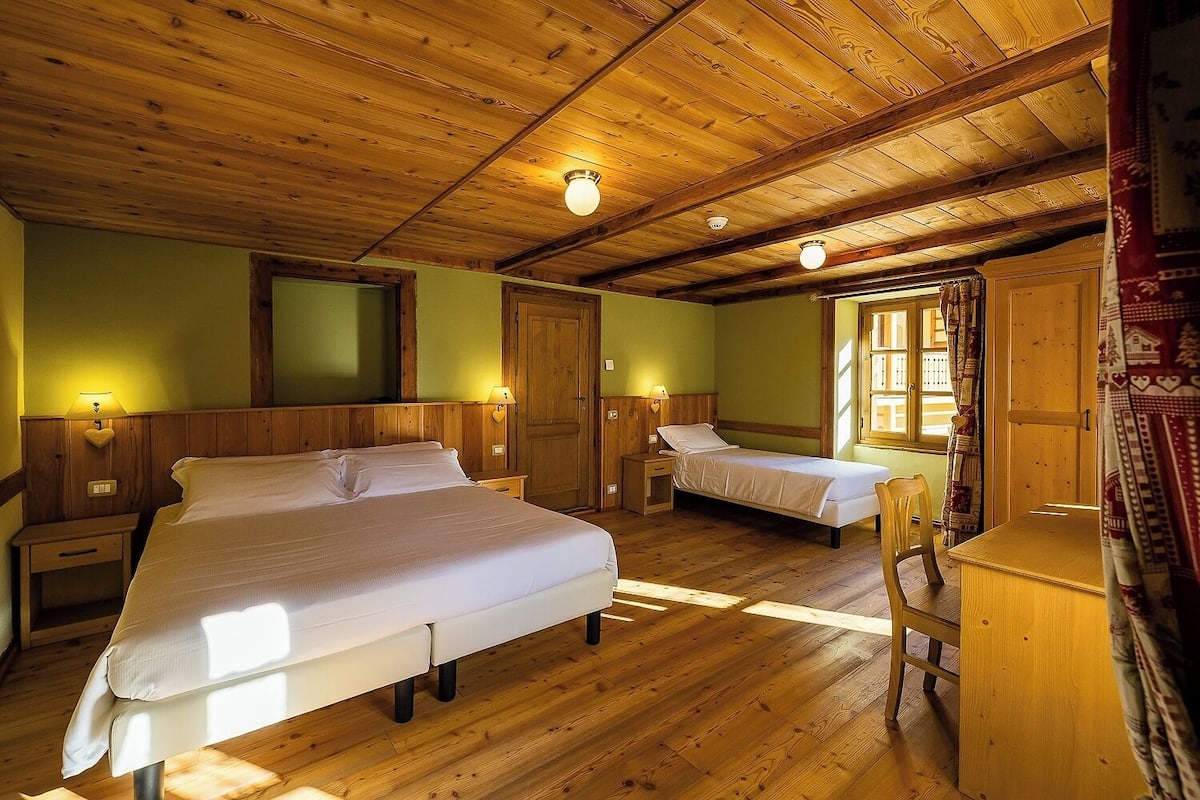 Comfort Triple Room | 1 bilik tidur, Wi-fi percuma