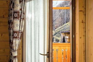 Chambre Confort double ou avec lits jumeaux | 1 chambre, accès au Wi-Fi (inclus)