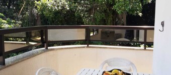 Acomchegante Apartamento em Jurere a 50 Metros da Praia