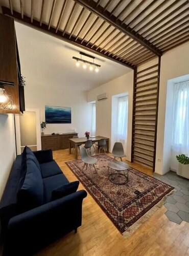 Azure King Residence in the heart of Budapest

