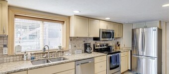 Bright and updated home directly on Portage Lakes 