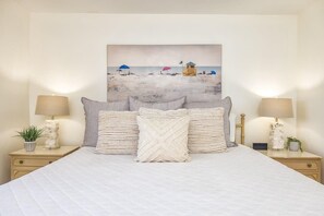 2 habitaciones, escritorio, tabla de planchar con plancha y wifi