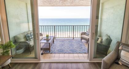 Respite by the Sea The Islander, King Bed, Oceanfront Condo, Pool, Tennis,Cabana
