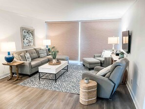 Smart TV, books, offices