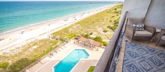 Respite by the Sea The Islander, King Bed, Oceanfront Condo, Pool, Tennis,Cabana