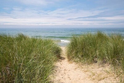 Grand Haven Getaway Welcomes You