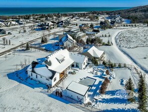 Exterior - Stunning new 5 bedroom, 5 bath home on the Escarpment! (Clarksburg)