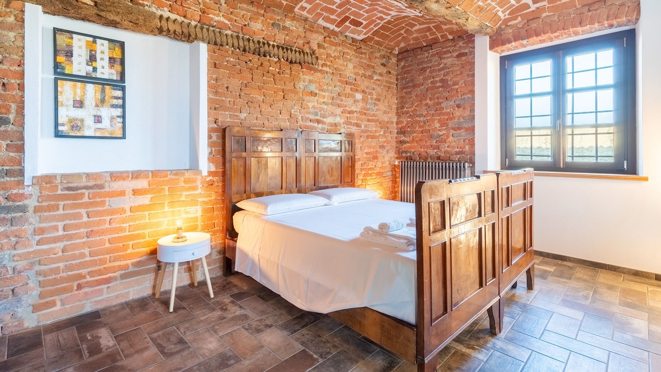 4 camere, ferro/asse da stiro, Wi-Fi gratuito, lenzuola